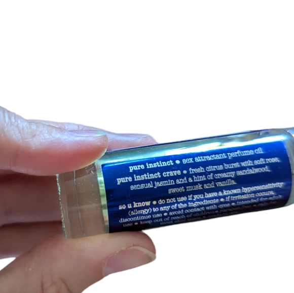 Pure Instinct Crave oil - Picture 4 of 7